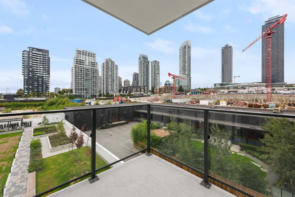 listing image 1102561594291645784