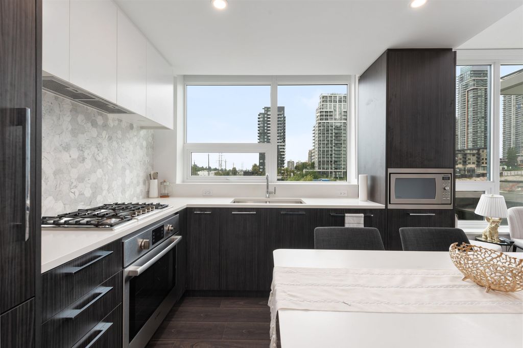 listing image 1104270800301247061