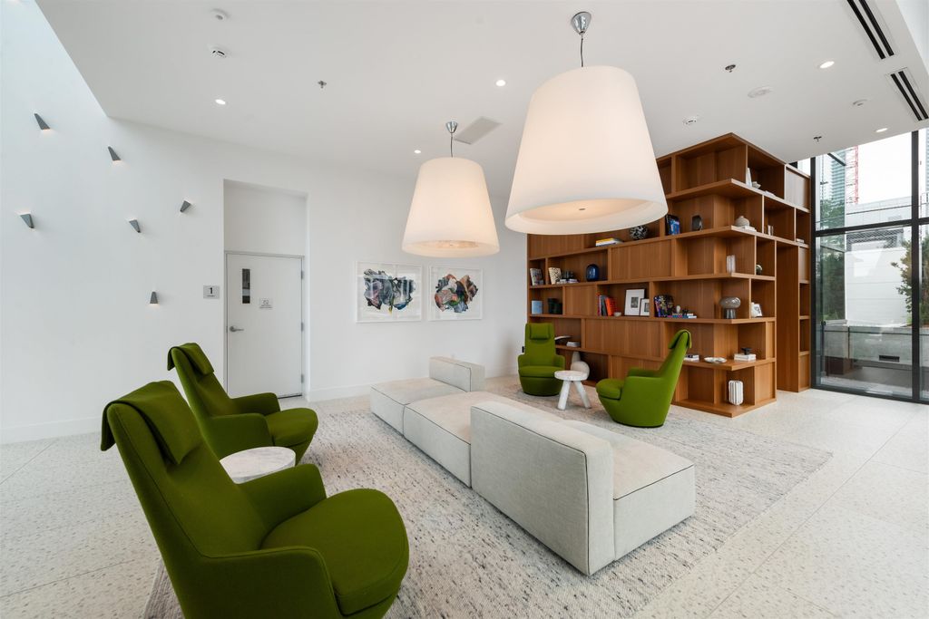 listing image 1105522478721631150