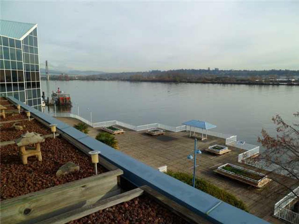 listing image 1104545627901761752