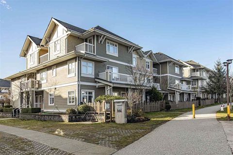 7388 Macpherson Avenue 58 Burnaby BC V5J 0A1