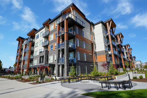 12143 223 Street 204 Maple Ridge BC V2X 5Y6