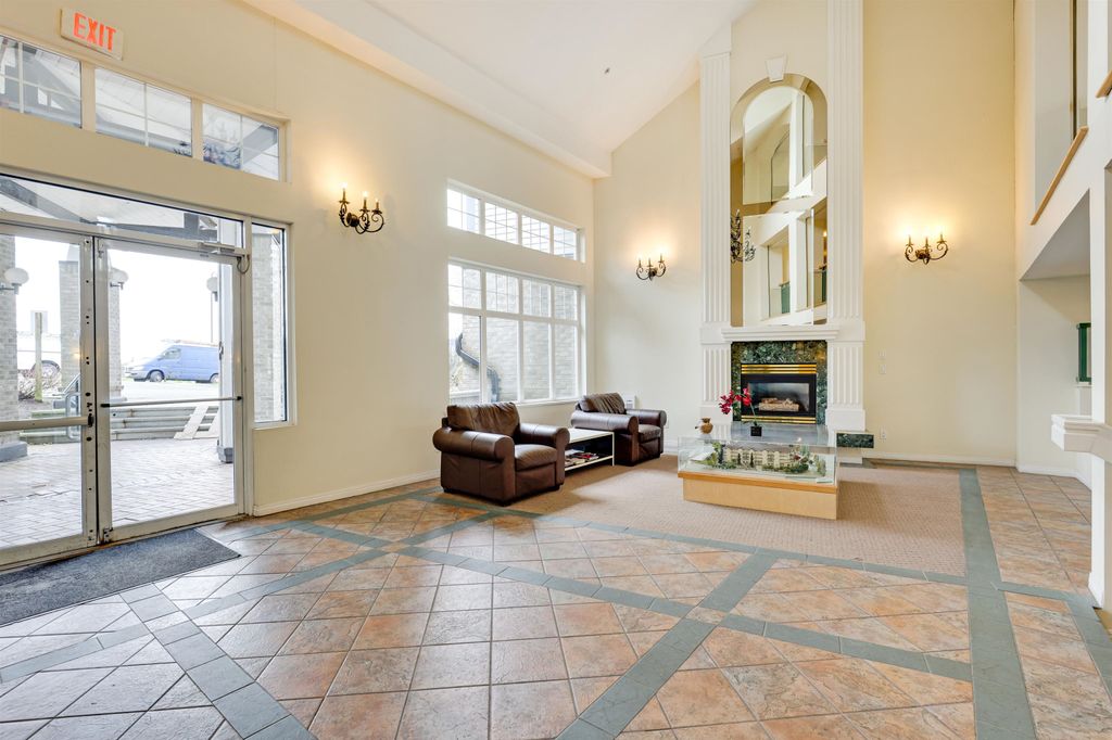 listing image 1100054204109683976