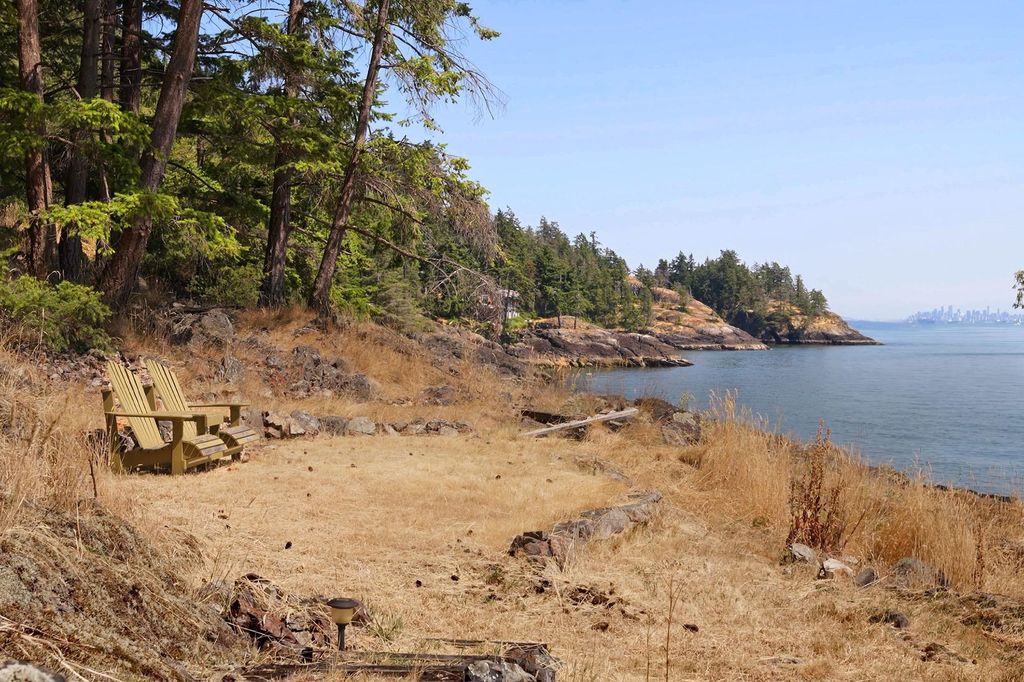 listing image 1108894213709926140