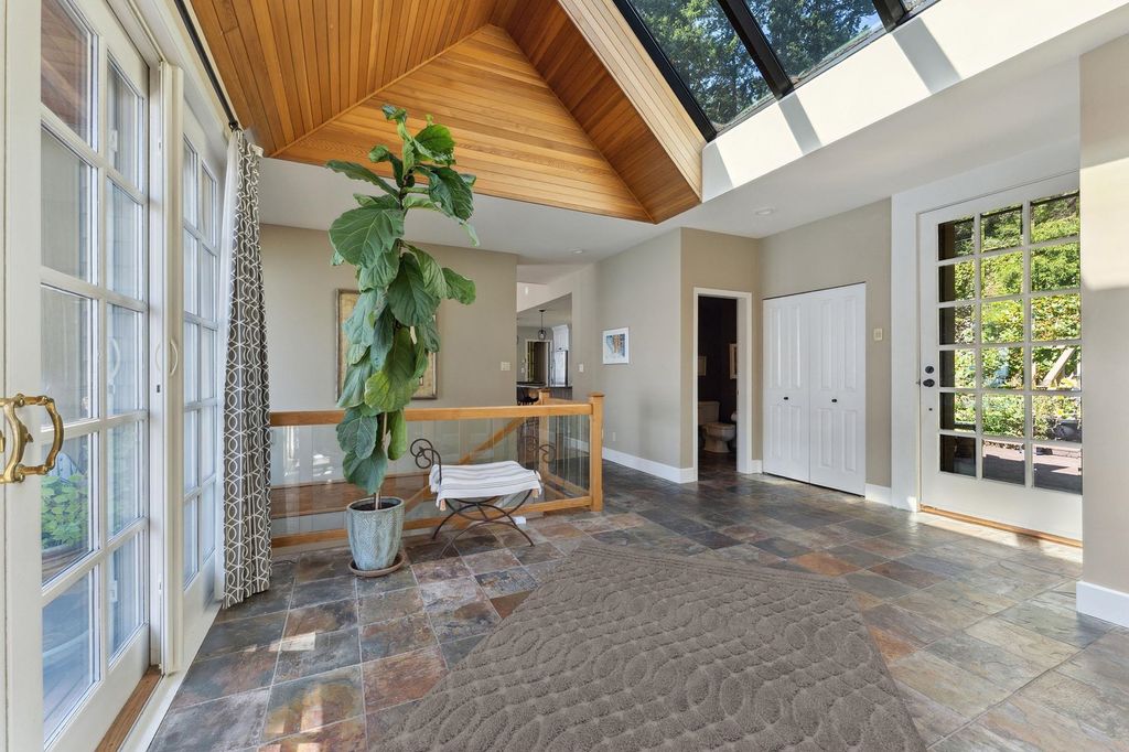 listing image 1101852311022114205