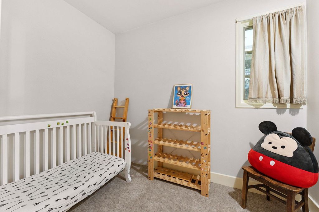 listing image 1109031794156626755