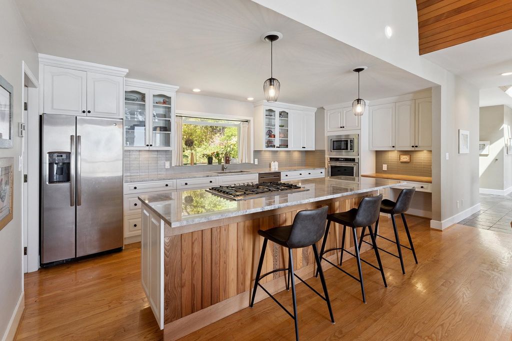 listing image 1105548022574133684