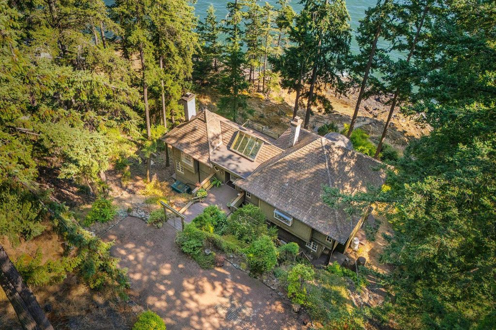 listing image 1102336965310858753