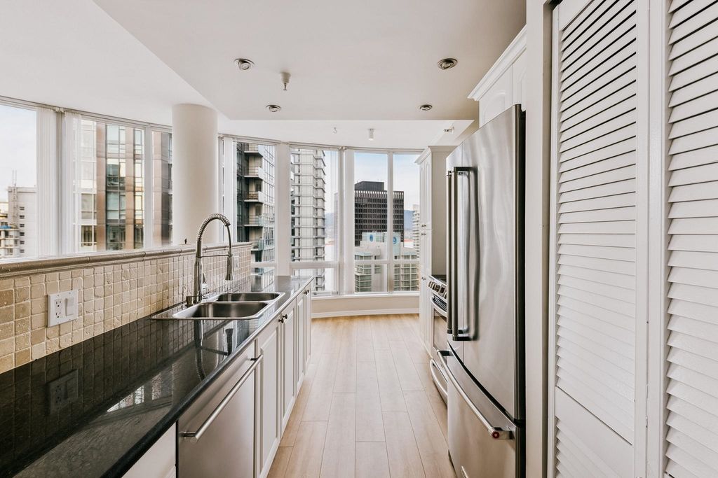 listing image 1108675525451929782