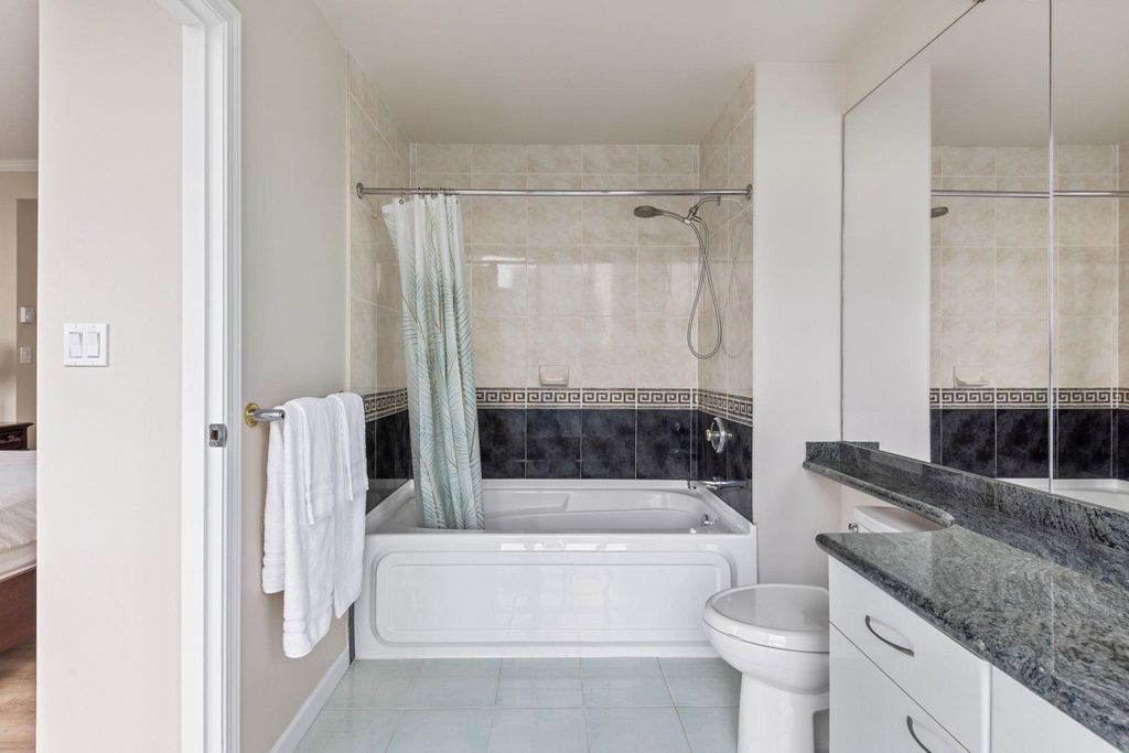 listing image 1105461084016874419