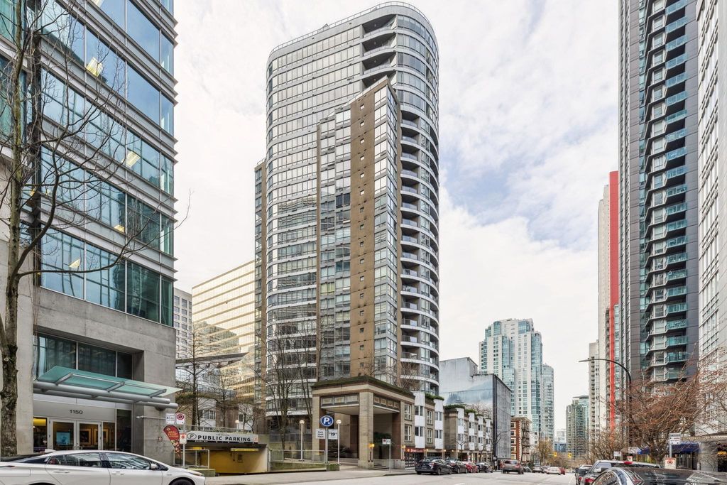 listing image 1106959234794094175