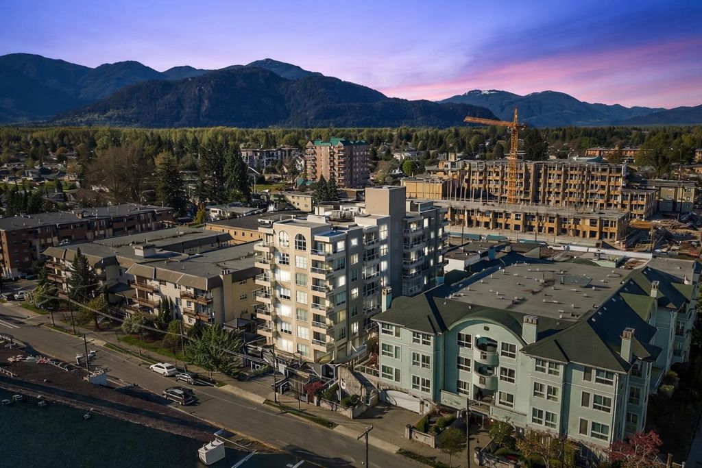 Photo of 45765 Spadina Avenue #602, Chilliwack, BC V2P 1T5 (MLS # R3101753)