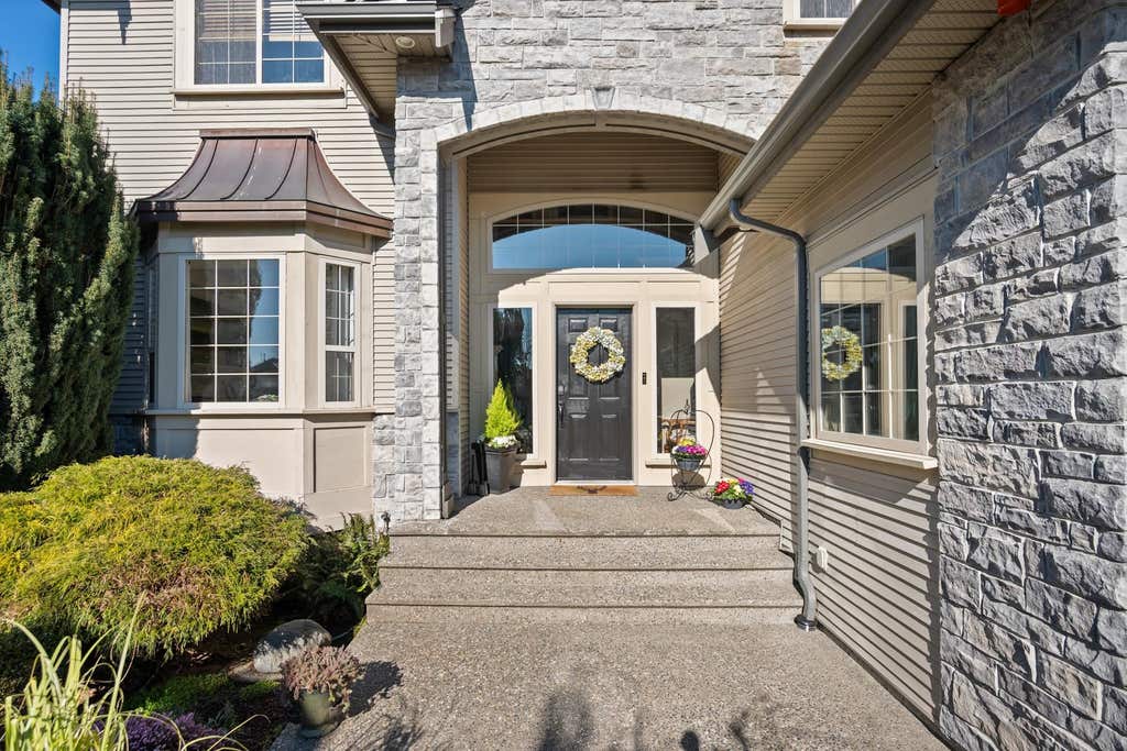 Photo of 18265 Claytonhill Drive, Surrey, BC V3S 7N5 (MLS # R3110380)