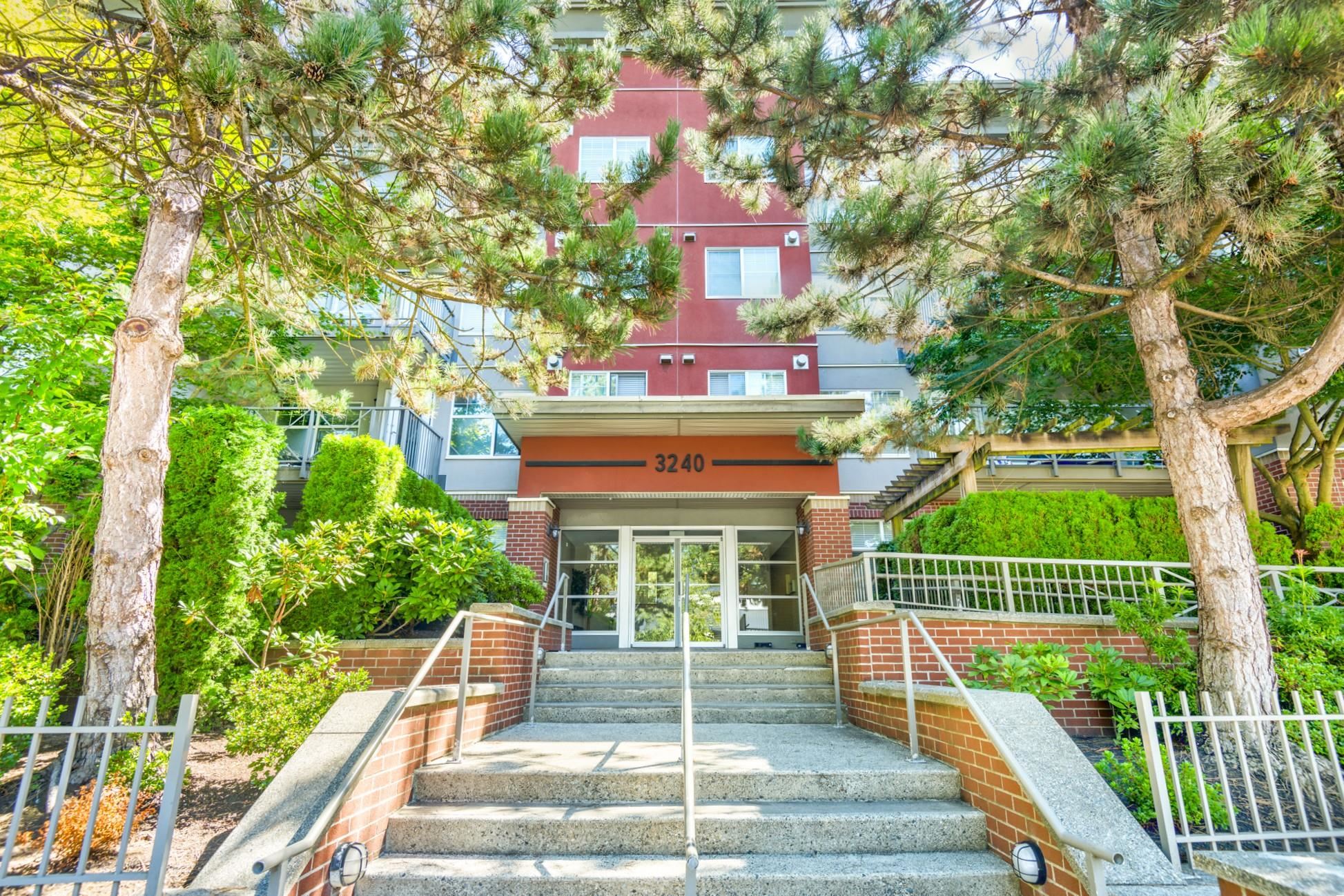 3240 St Johns Street 302