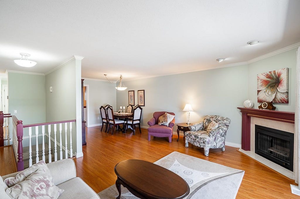 Photo of 32615 Murray Avenue #12, Abbotsford, BC V2T 4T8 (MLS # R3154138)