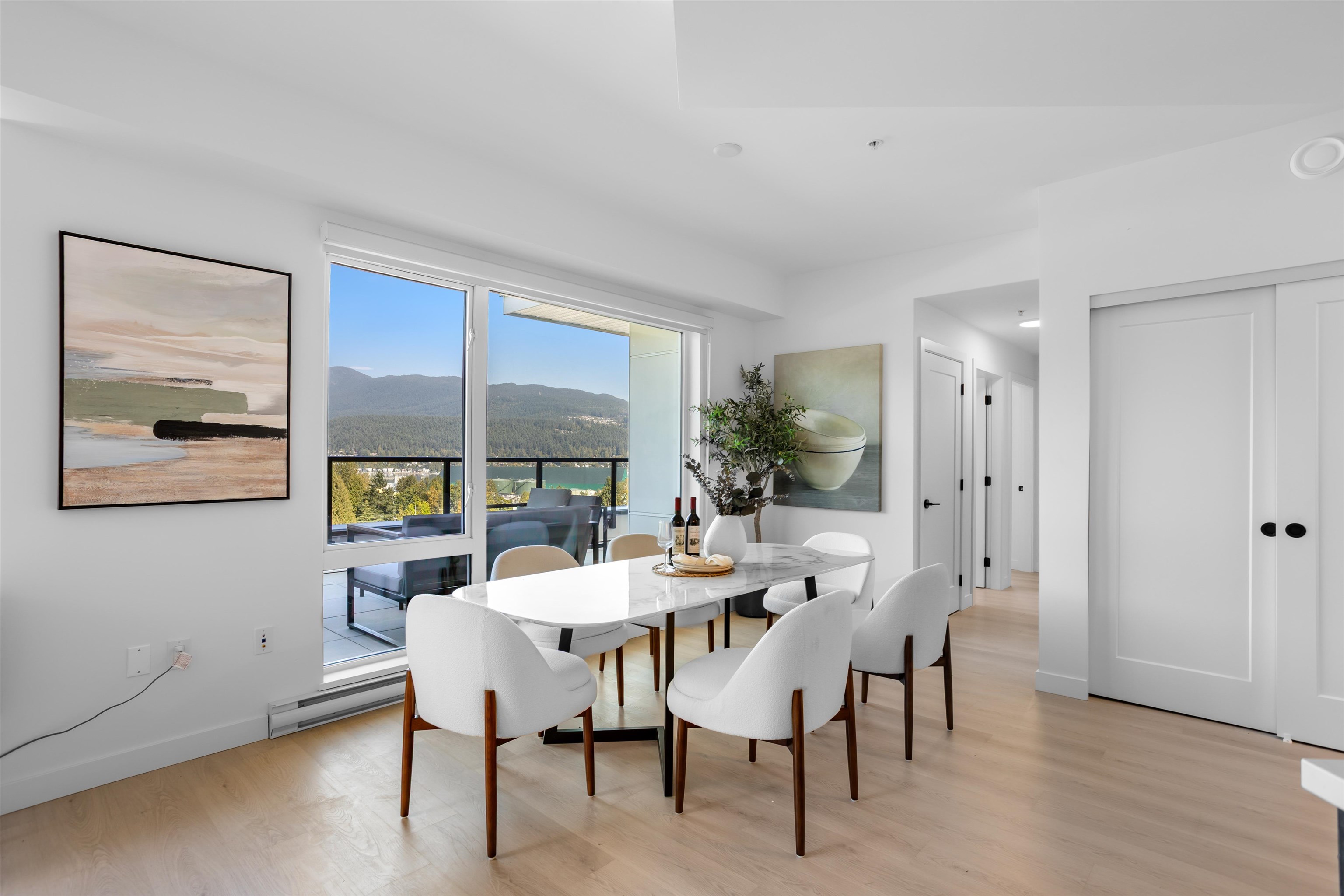 1100 Clarke Road 601