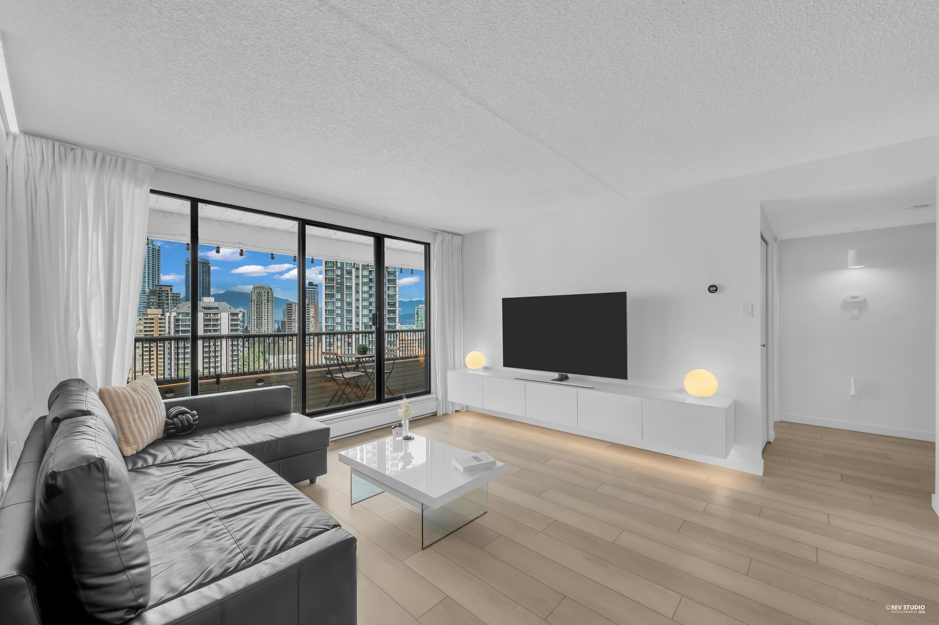 6595 Willingdon Avenue 1703