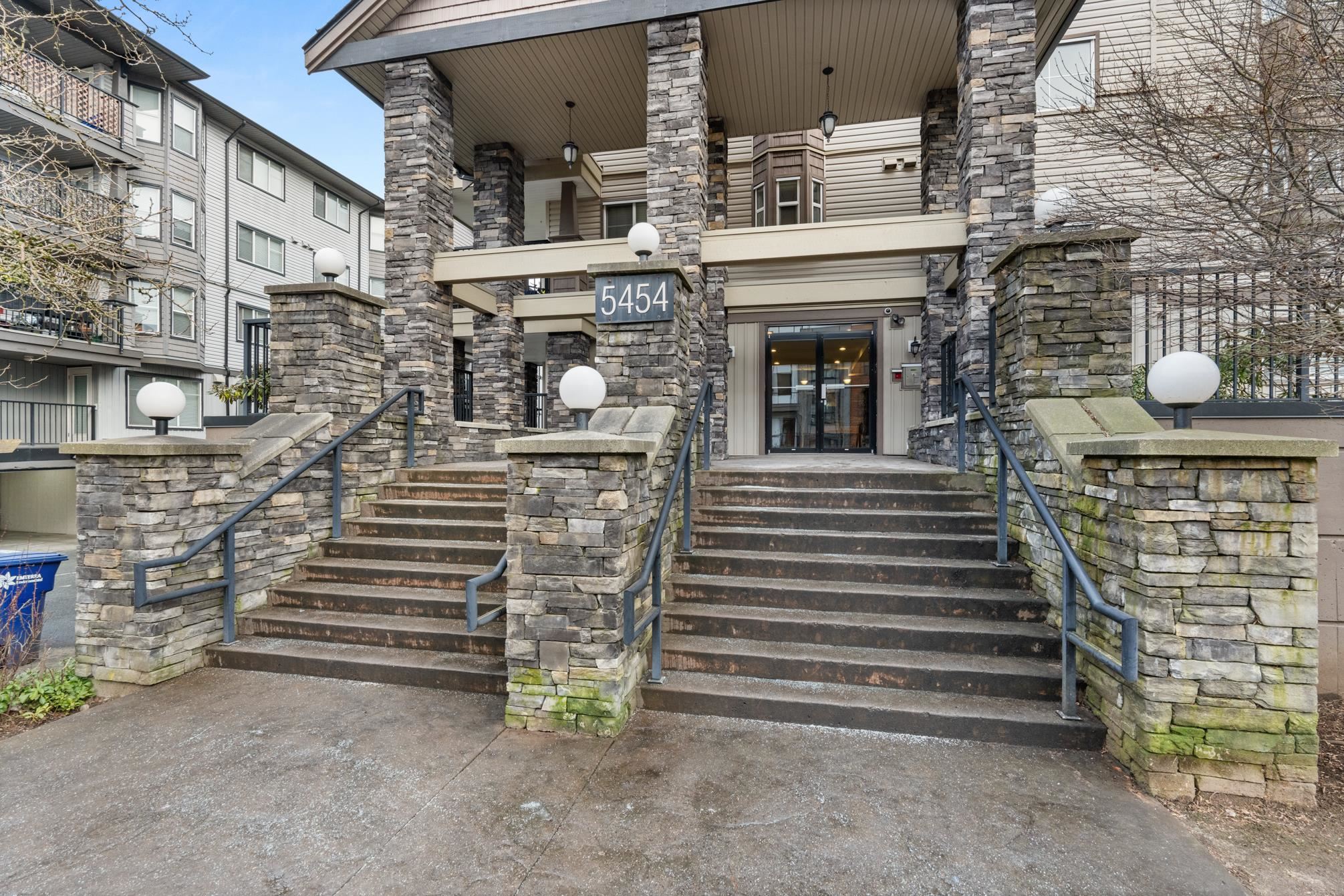 5454 198 Street 204