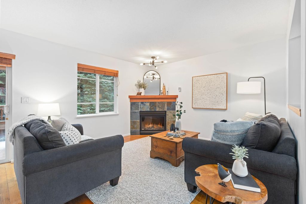 listing image 1109020062015949035