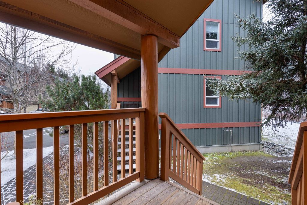 listing image 1103679672989989079