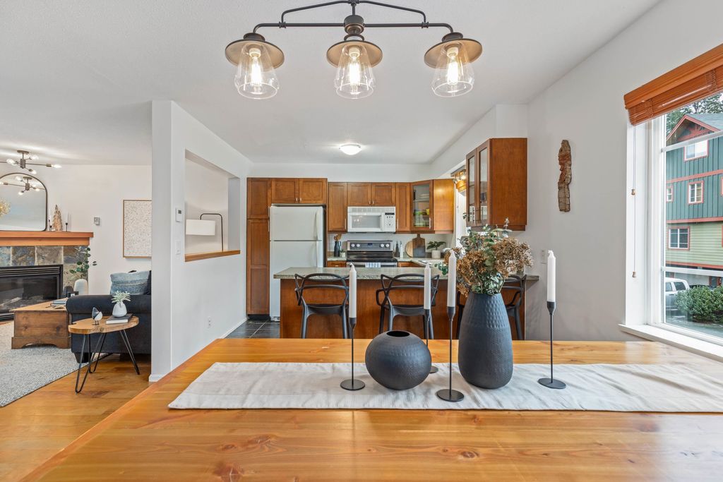 listing image 1105401314279944412