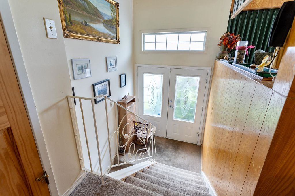 listing image 1106796366003779566