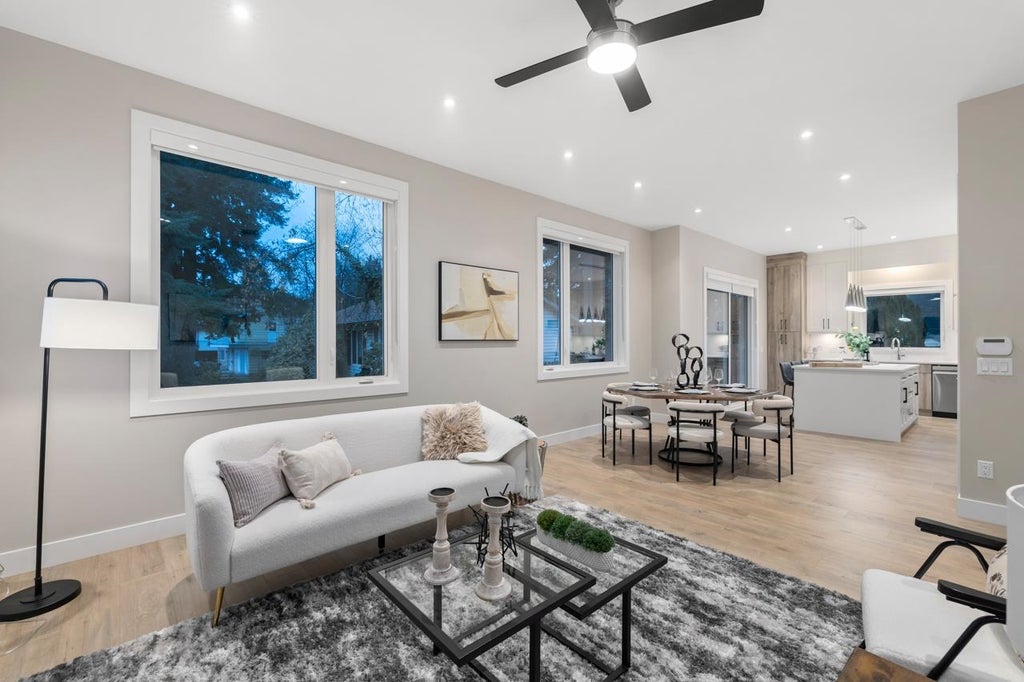Photo of 32775 Marshall Road #7, Abbotsford, BC V2S 1J6 (MLS # R3123186)