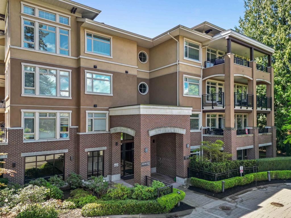 Photo of 15360 20 Avenue #111, Surrey, BC V4A 2A3 (MLS # R3149227)
