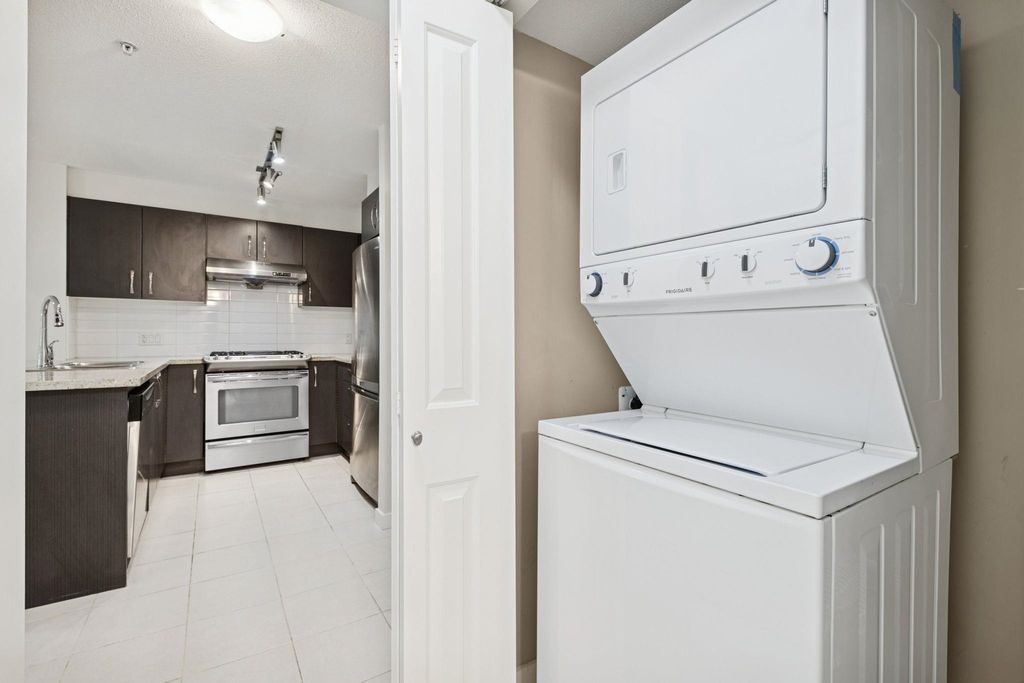 listing image 1108705337588357642