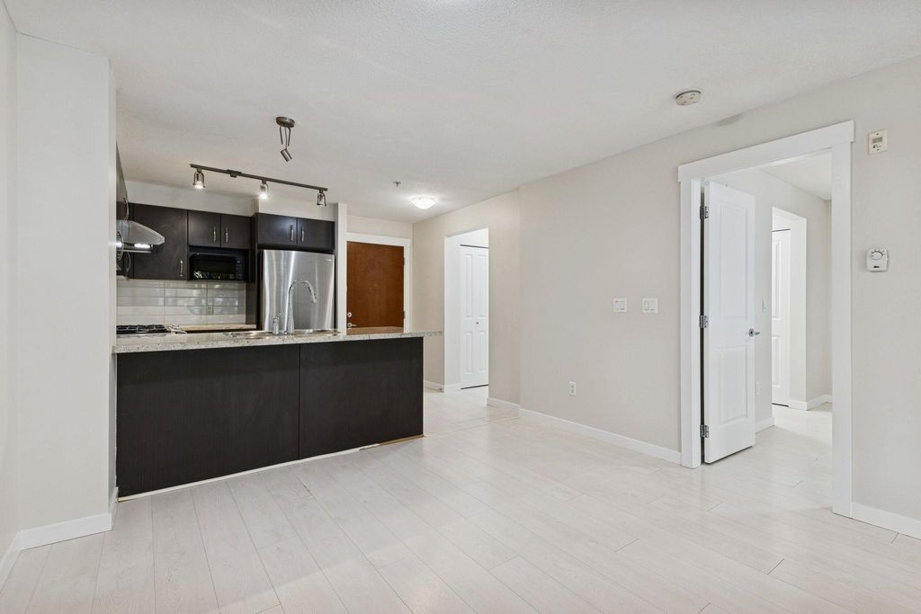 listing image 1100040449837212000