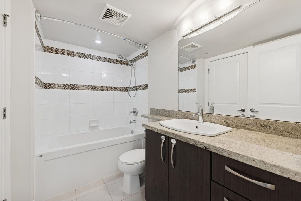 listing image 1101446910081610685