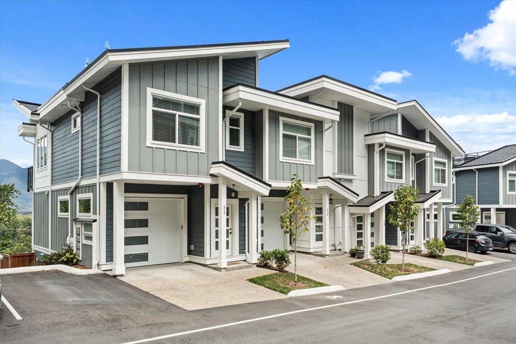 Photo of 43998 Chilliwack Mountain Road #11, Chilliwack, BC V2R 4A1 (MLS # R3176977)