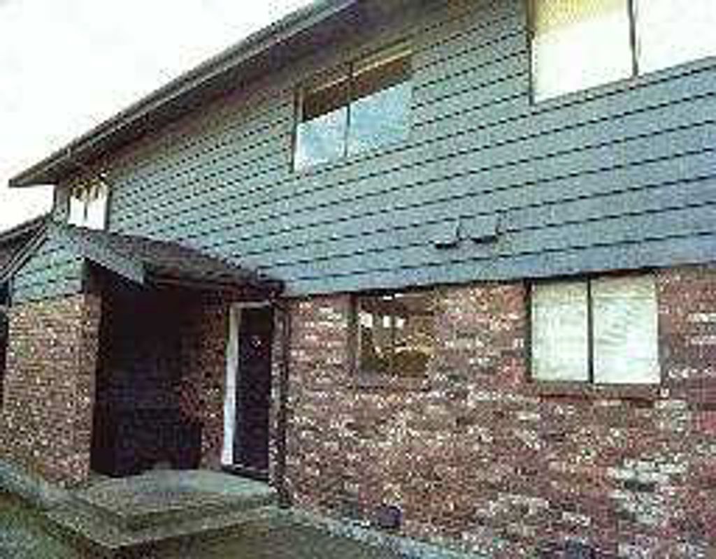 listing image 1106491714247603139