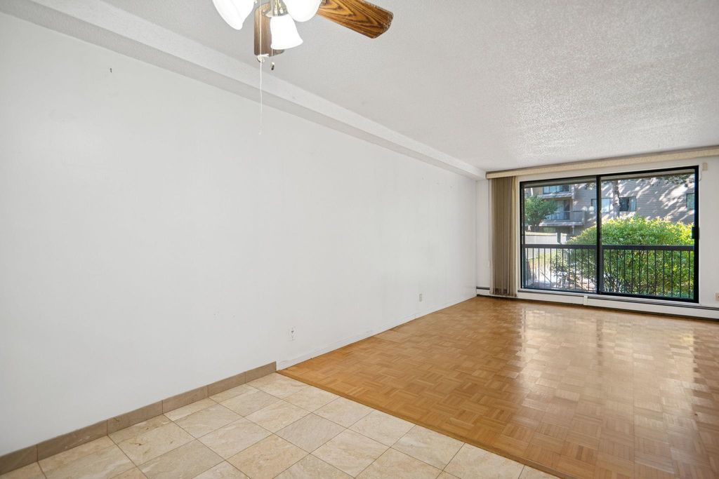 listing image 1109528980332354424