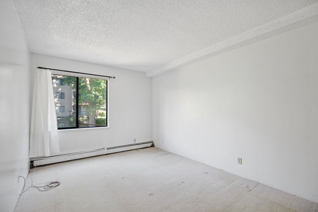 listing image 1107190363710144909