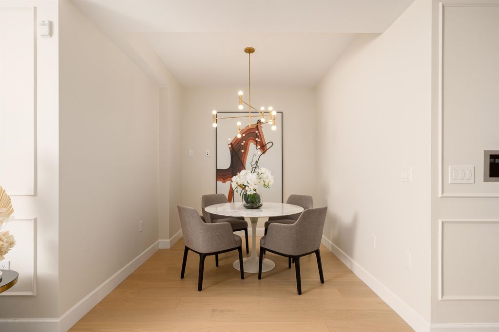 listing image 1102840411413058068