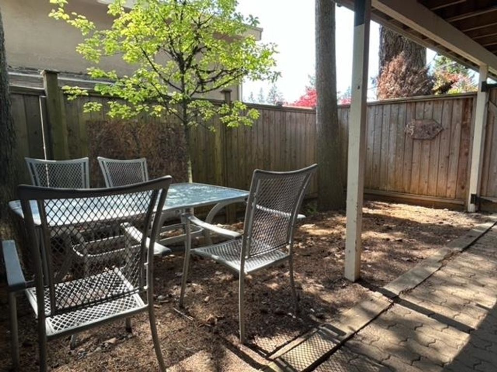 listing image 1102556856911187871