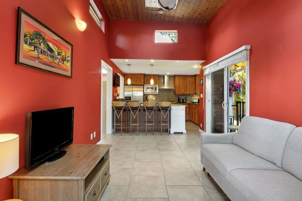 listing image 1104447655201370200