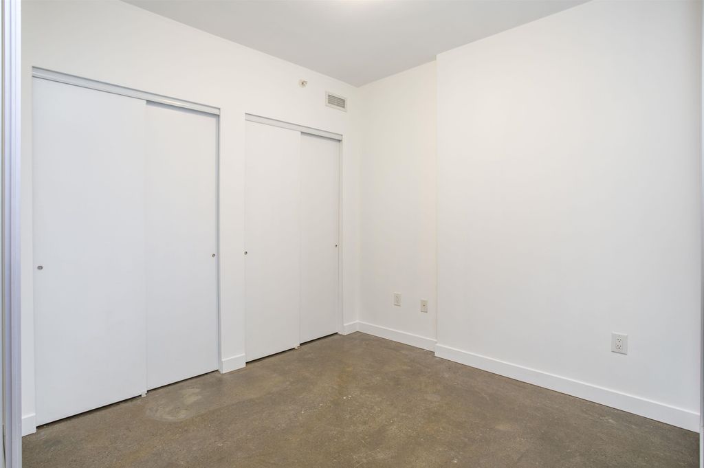 listing image 1109655648898930602