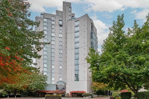 8 Laguna Court 507 New Westminster BC V3M 6M6