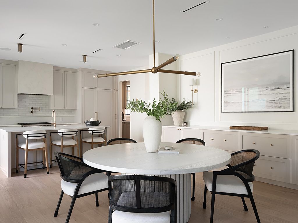listing image 1101087903851415664