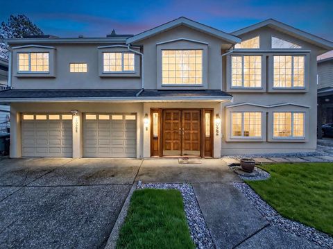 8022 Lakefield Drive Burnaby BC V5E 3W8