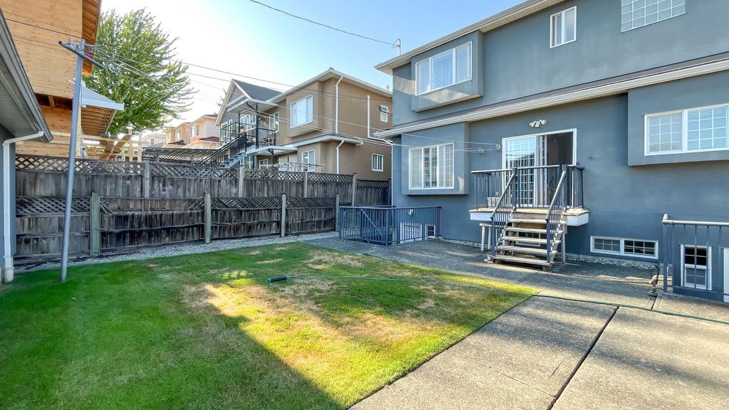 listing image 1100845798665526631