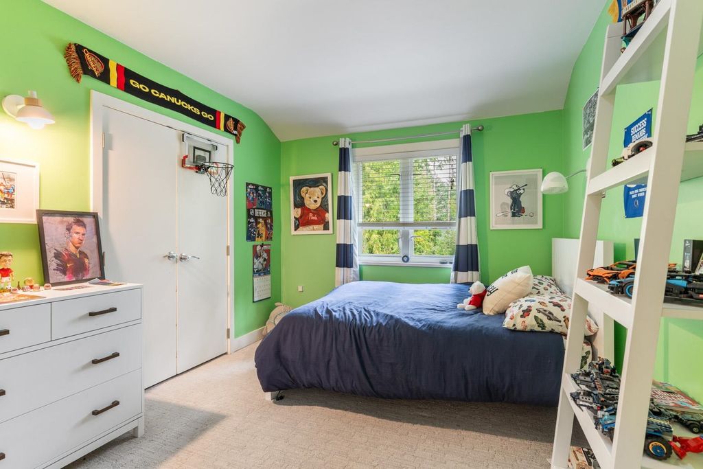 listing image 1105989578278684109