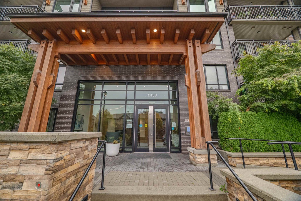 Photo of 31158 Westridge Place #122, Abbotsford, BC V2T 0K5 (MLS # R3172392)