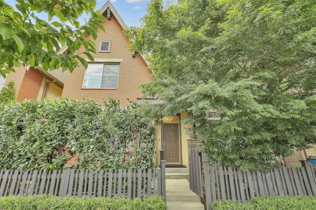 Photo of 2472 164 Street, Surrey, BC V3Z 0M8 (MLS # R3157373)