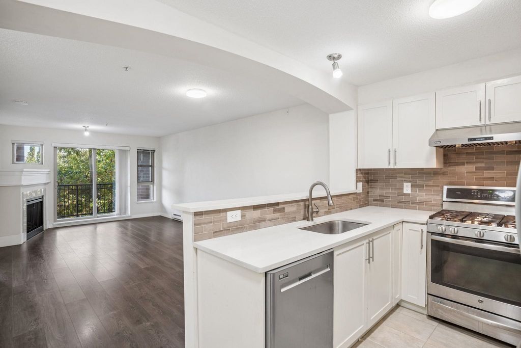 listing image 1103247263094323176