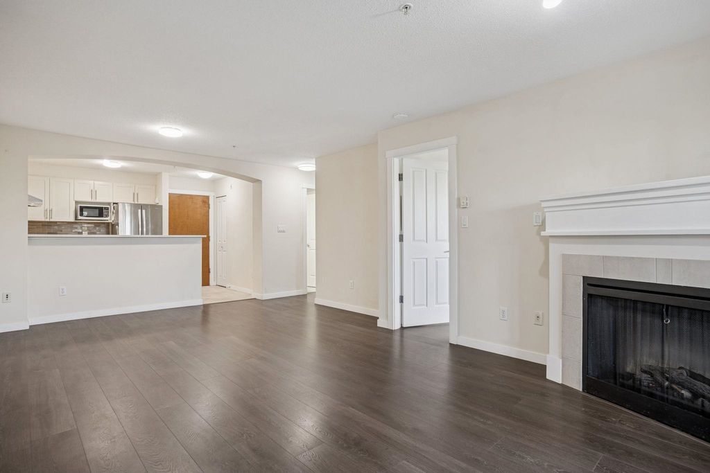 listing image 1109632454948456142