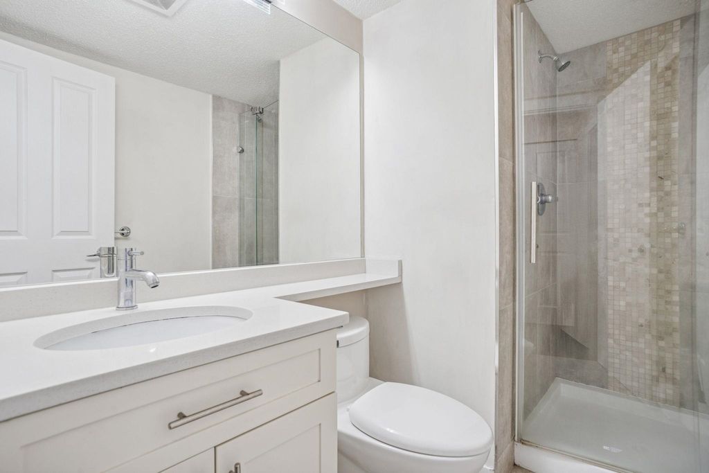 listing image 1102603607314000559