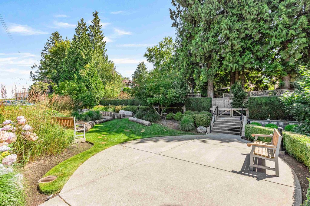 listing image 1108983942448819795